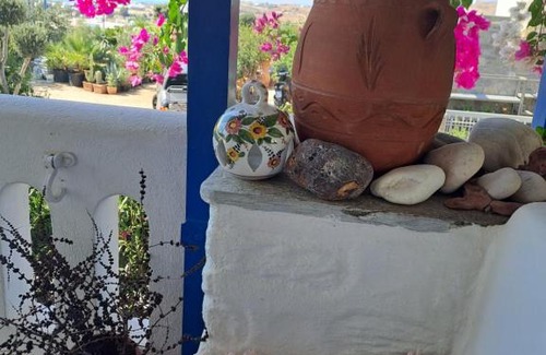 Marpissa House | Welcoming Cycladic House in Paros with Family Amenities