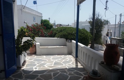 Marpissa House | Welcoming Cycladic House in Paros with Family Amenities