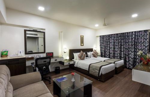 Visakhapatnam Hotel | Budget-Friendly Cygnett Inn Ramachandra with Restaurant