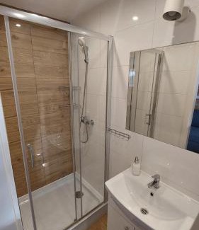 Ostrowo House | Kid-Friendly Retreat at CYKADA 4 with Top Guest Ratings