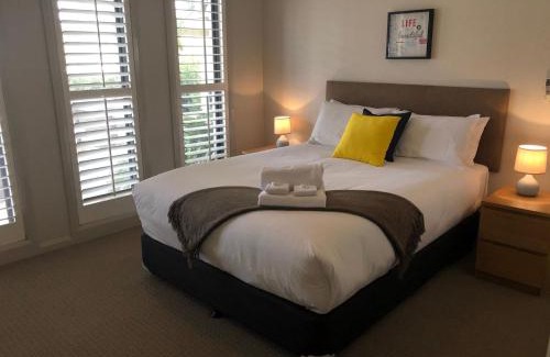 Mulwala Apartment | Family-Friendly Cypress 39 A with Pool & High Ratings