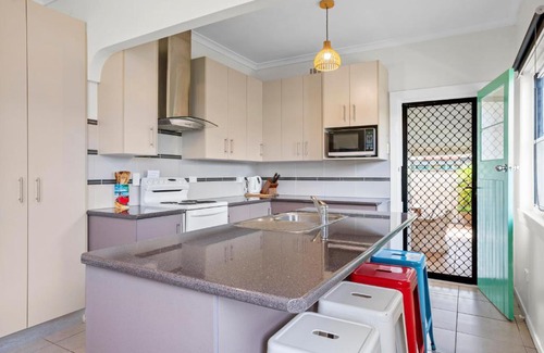 Evans Head House | Family-Friendly Cypress Cottage in Evans Head - Guest Rated 10/10