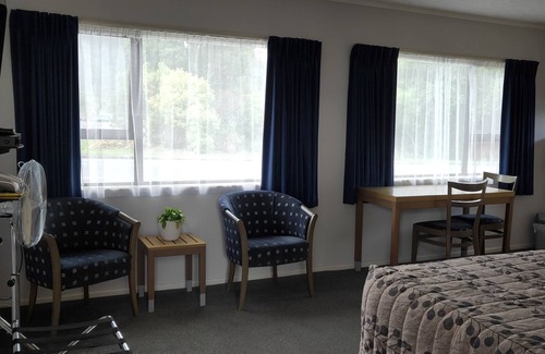Whangarei Hotel | Cypress Court Motel