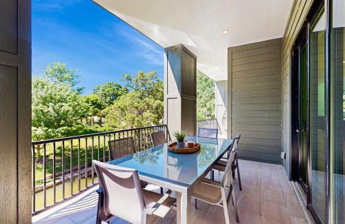 Kingsland House | Cypress Paradise
