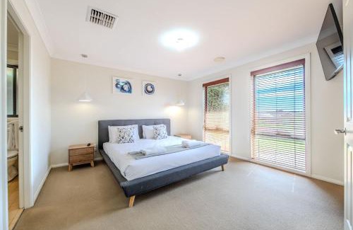 Dubbo House | Cypress Point - Pool Entertainer, Pets Allowed