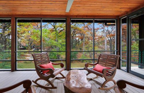 Wimberley House | Discover Cypress Star: Family-Friendly with Amazing Reviews