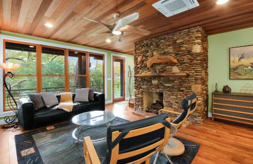 Wimberley House | Discover Cypress Star: Family-Friendly with Amazing Reviews