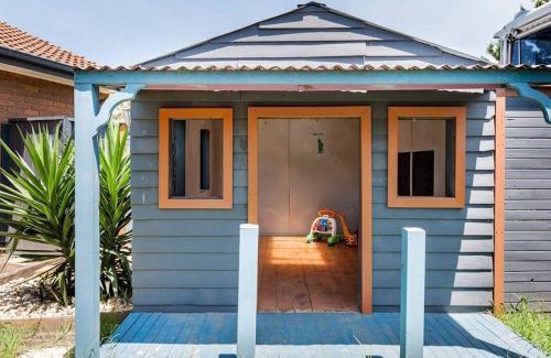 Melton West House | Experience Cyprus Place: Family-Friendly 4-Star Retreat