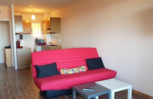 Solenzara Apartment | Scenic CYSTE Hotel: Ideal for Families and Nature Lovers