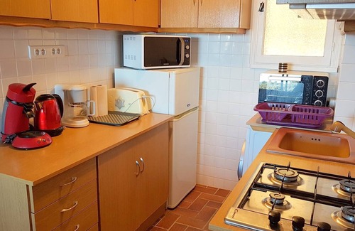 Solenzara Apartment | Scenic CYSTE Hotel: Ideal for Families and Nature Lovers