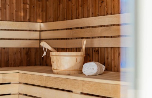 Albrechtice v Jizerskych horach Apartment | Family-Friendly Retreat at Chalet na Fialce, Rated 10/10