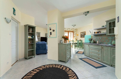 Koscielisko Apartment | Mountain View Retreat: Cozy 2-Bedroom Getaway