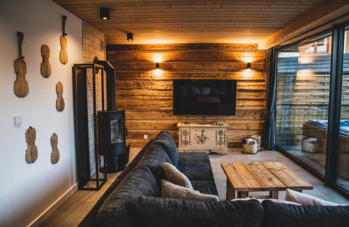 Koscielisko Ski Chalet | Pet-Friendly Czarne Wierchy Domy Premium - Guest Rated 9.1
