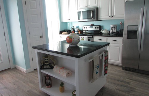 Dauphin Island House | Experience "Czech Mate": Kayaks, Private Beach & Ocean Views