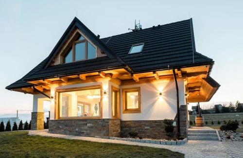 Maniowy House | Experience Czorsztyn Ski&Sail Aparthouse with Oceanfront Views