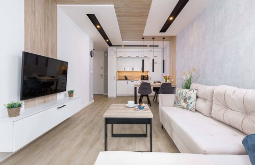 Kolobrzeg Apartment | Comfortable Stay at Cztery Pory Roku B51 with Balcony