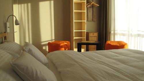 Augustow Apartment | Guest Rated 9.8: Family-Friendly Stay at Cztery Pory Roku