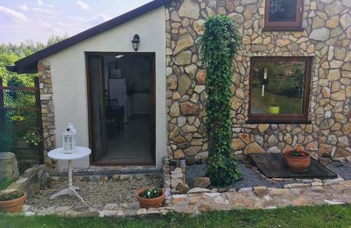Boleslaw House | Discover Czytelnia w Sadzie: Guest Rated 9.8 & Family-Friendly