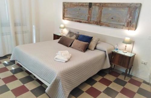 Crotone Bed & Breakfast | Oceanfront Déjà Vu: Guest Rated 9.3 with Breakfast & Views