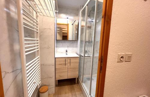 Plagne 1800 Apartment | Départ Skis