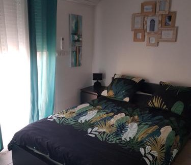Saint-Gilles Apartment | Inviting Dépendance with AC, Pet & Child Friendly Amenities