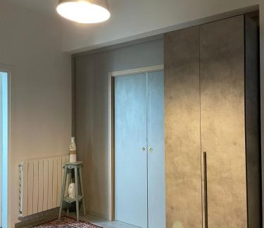 Rivarolo Canavese Bed & Breakfast | Explore Dépendance in Villa: Oceanfront Bliss Awaits