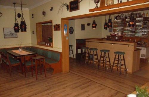 Thedinghausen Hotel | Discover Döhling's Gasthaus: Pet-Friendly & Family Welcomes