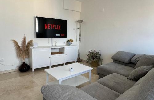 Distrito Noroeste Apartment | Central Apartment with Terrace - Guest Rated 9.1/10
