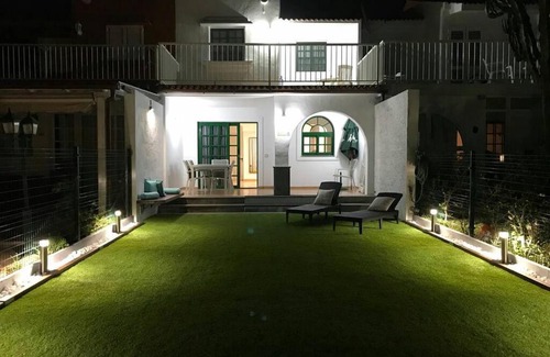 Sonnenland Apartment | Inviting Duplex with Garden and Ocean Views - 4-Star Stay