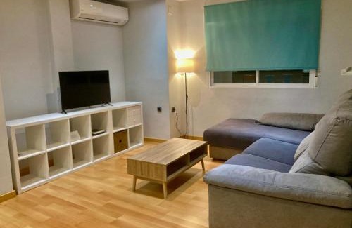 Pinos Genil House | Family-Friendly Dúplex del Río with 9.5/10 Guest Rating