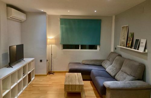 Pinos Genil House | Family-Friendly Dúplex del Río with 9.5/10 Guest Rating