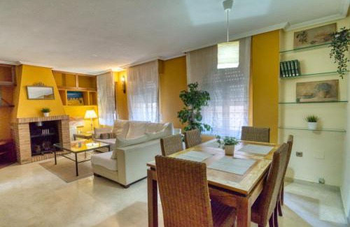 Jaen Apartment | Stylish Duplex in San Ildefonso - Pet & Child Friendly