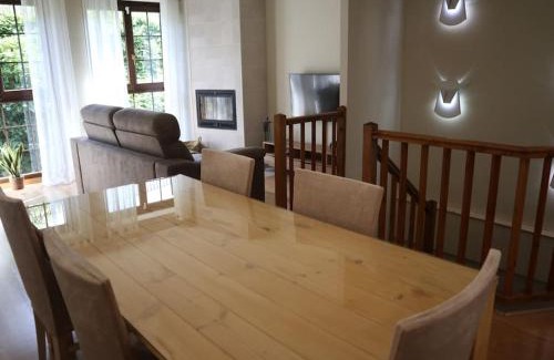 Alt Aneu Apartment | Bright Dúplex en Valencia d'Àneu - Guest Rated 9.8!