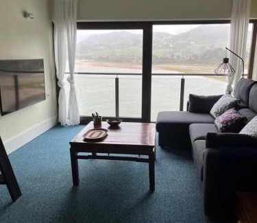 Mogro Apartment | Family-Friendly Dúplex Isthar near Playa de Usil