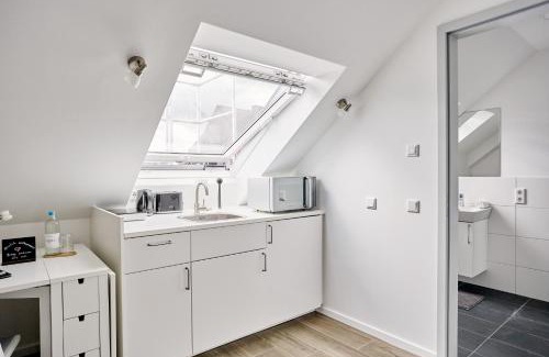 Viersen Apartment | Dülken: Perfect Retreat for Solo Travelers, Rated 9/10