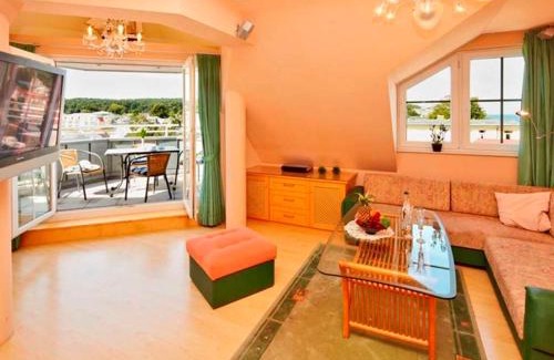 Seebad Bansin Apartment | Guest Rated: Dünen-Residenz A 20 with Family-Friendly Perks
