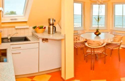 Seebad Bansin Apartment | Guest Rated: Dünen-Residenz A 20 with Family-Friendly Perks