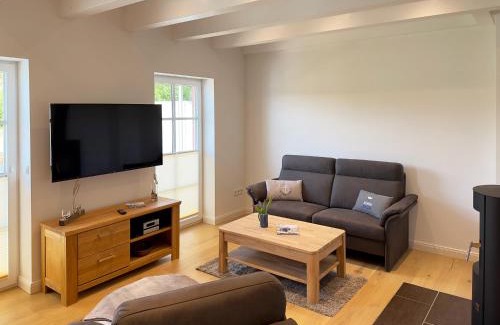 Wittduen Apartment | Family-Friendly Retreat at Dünenperle Wanderdüne