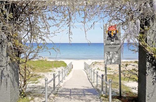 Binz Apartment | Beachfront Retreat at DünenResort Binz - 4-Star Family Haven