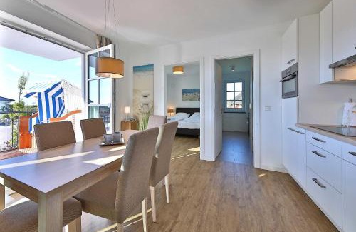 Boergerende-Rethwisch Apartment | Family-Friendly Getaway at Dünenrose Fewo Wolkenlos