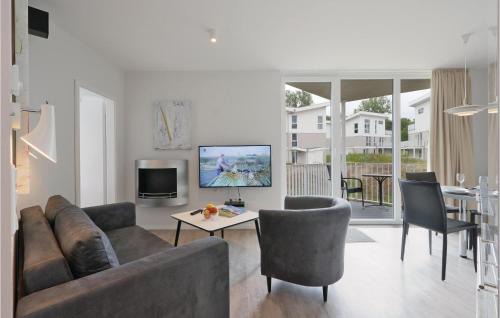 Travemuende Apartment | Premium Dünenvilla Superior: 5-Star Family-Friendly Oasis