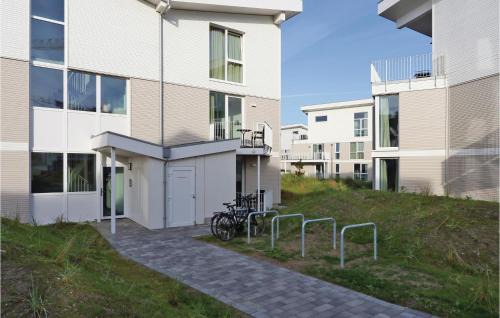 Travemuende Apartment | Elegant Dünenvilla Superior: Family-Friendly 5-Star Stay