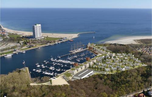 Travemuende Apartment | Elegant Dünenvilla Superior: Family-Friendly 5-Star Stay