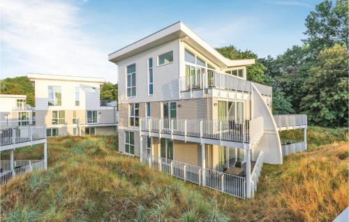 Travemuende Apartment | Elegant Dünenvilla Penthouse - 5-Star Guest Favorite
