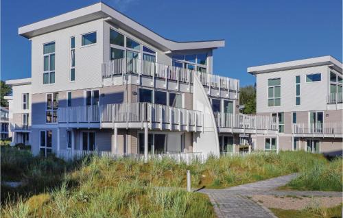 Travemuende Apartment | Beautiful Dnenvilla Penthouse: 5-Star Stay with Family Amenities