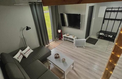 gmina Bodzechow House | Experience Dębowy Zakątek with Ocean Views & Hot Tub