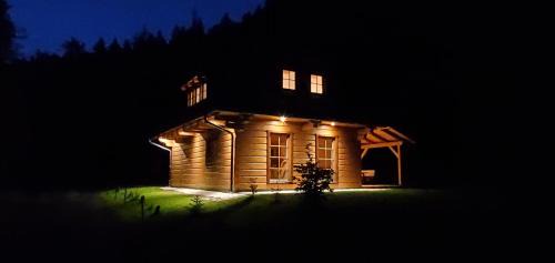 Novy Hrozenkov House | Explore Dřevěnice v Brodské: Family-Friendly Oasis with Hot Tub