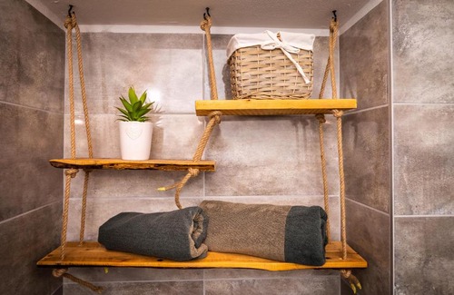 Znojmo House | Pet-Friendly Retreat at Dům u lázní - Rated 8.6/10!