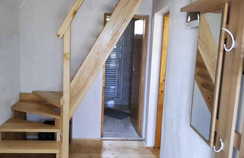 Zenica-Doboj Canton House | Family-Friendly Džafić Resort in Visoko Awaits You