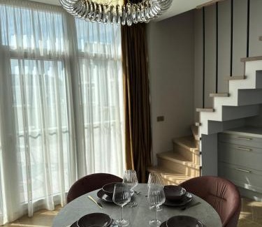 Palanga House | Exceptional D&A 2 Apartments: Pet & Child Friendly Stay